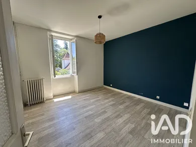 Appartement à Saint-Céré (46400)