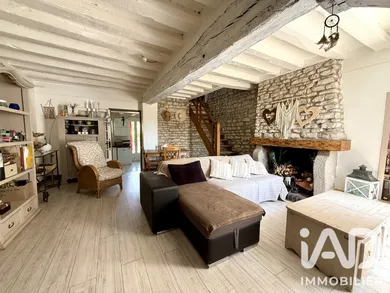 Maison à Branches (89113)