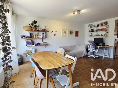 Appartement à Le Plessis-Robinson (92350)