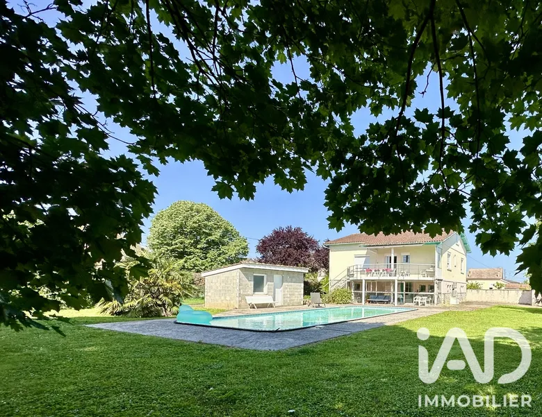 Maison 9 pièces 190 m² · à Tonneins · 190 m² · 168 000 €