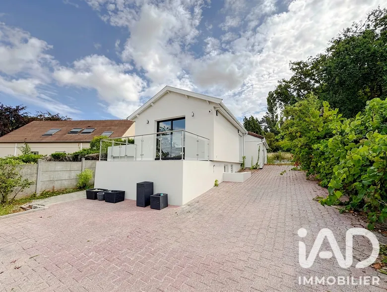 Maison 4 pièces 88 m² · à Morainvilliers · 88 m² · 450 000 €