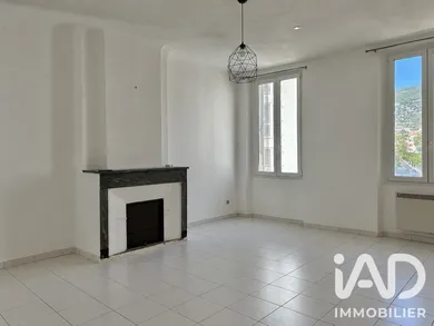 Appartement à Toulon (83000)
