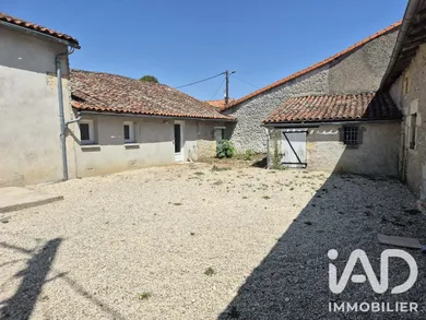 House in Savigné (86400)