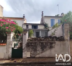 Townhouse in Jarnac (16200)