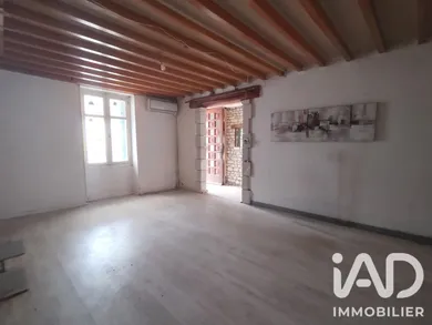 Townhouse in Jarnac (16200)