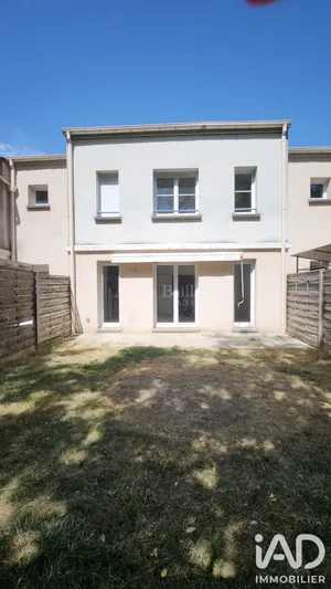 Maison à Moissy-Cramayel (77550)