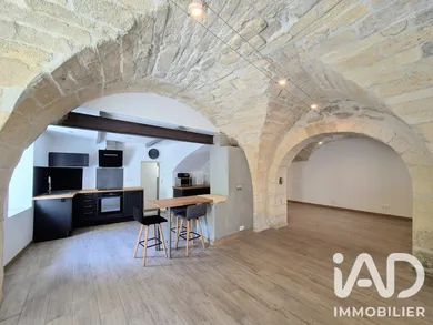 Loft à Robion (84440)