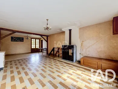 Traditional house in Saint-Ouen-sur-Iton (61300)