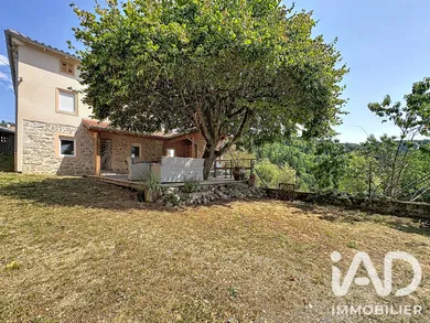 Maison de campagne à Ambert (63600)