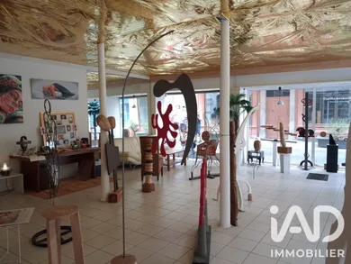 Immeuble à Villefranche-de-Rouergue (12200)