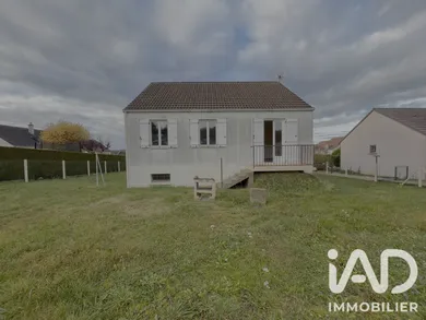 Maison de ville à Villeneuve-sur-Yonne (89500)