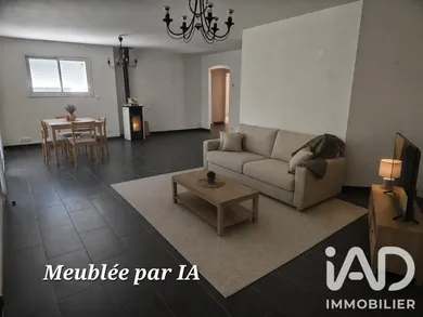 Maison traditionnelle à Saint-Julien-des-Landes (85150)
