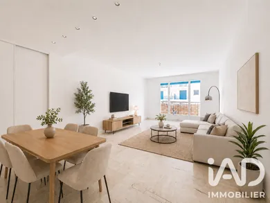 Apartment in Le Cannet (06110)