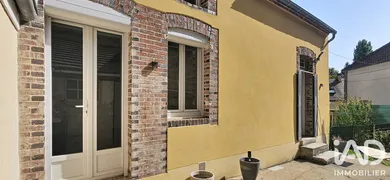House in Saint-Julien-du-Sault (89330)
