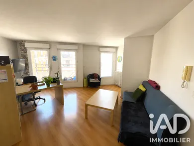 Apartment in Clichy (92110)