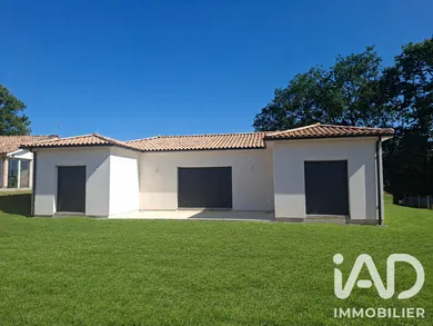 Maison à Plassac (33390)