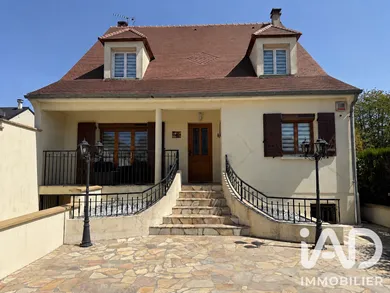 Maison à Moissy-Cramayel (77550)