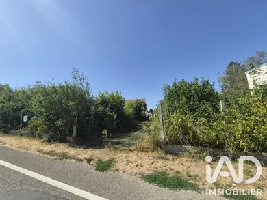 Terrain à Meaux (77100)
