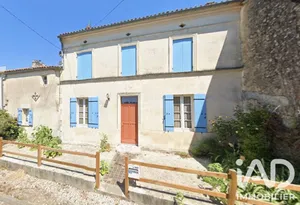 Maison de campagne à Montpellier-de-Médillan (17260)