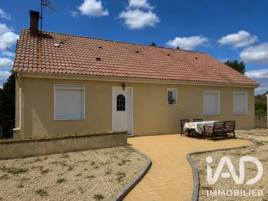 Maison traditionnelle à Sainte-Geneviève (60730)