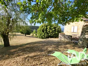 Maison de campagne à Roussieux (26510)