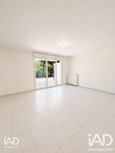 Appartement à Salon-de-Provence (13300)