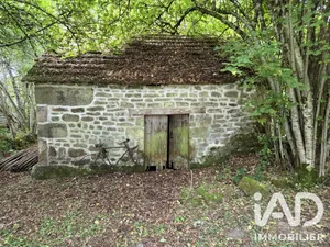 Maison de campagne à Peyrelevade (19290)