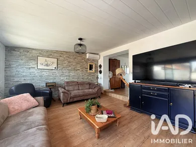 Townhouse in Douchy-les-Mines (59282)