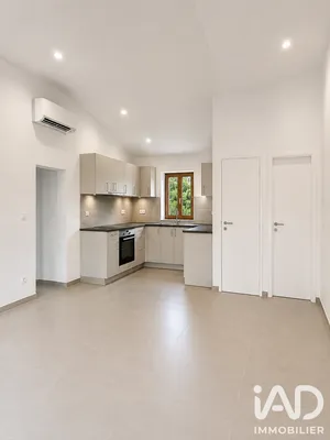 Appartement à Pélissanne (13330)