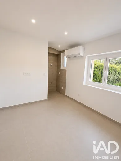 Appartement à Pélissanne (13330)