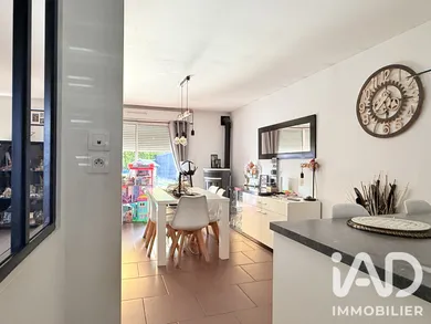 Detached house in Erre (59171)