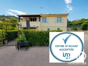 Traditional house in Saint-Laurent-du-Var (06700)