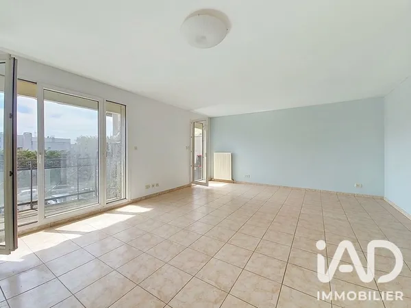 Appartement à Évry (91080) photo 2