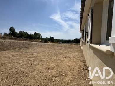 House in Revest-du-Bion (04150)