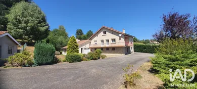 House in Saint-Pal-de-Mons (43620)