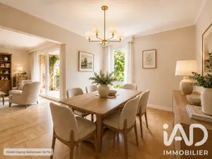 Apartment in Cannes (06150)