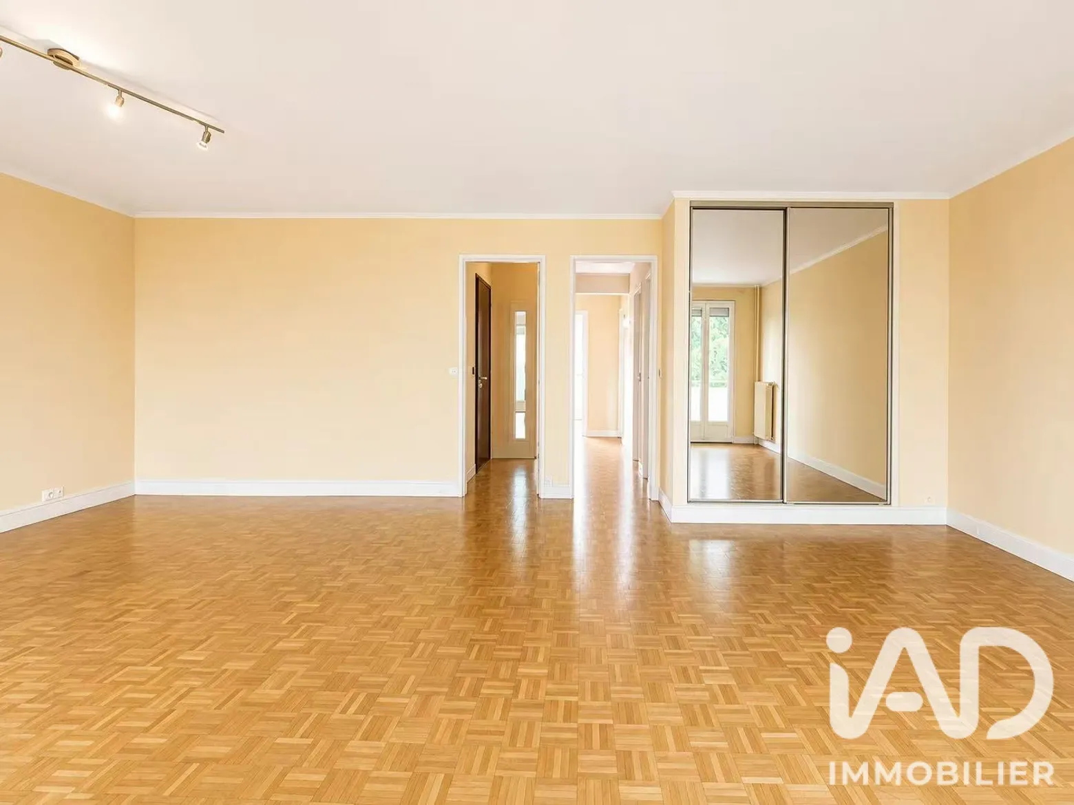 Vente appartement à Créteil (94000) : appartement 4 pièces 80 m² - 2085106 — 3