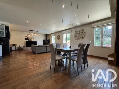Detached house in Gisors (27140)