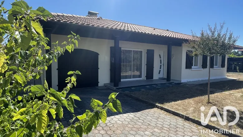 Maison 5 pièces 83 m² · à Sainte-Eulalie-en-Born · 83 m² · 255 000 €