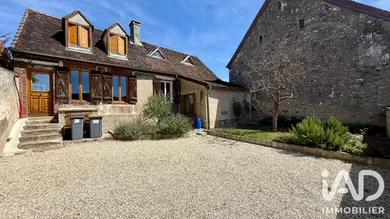 Maison de village à La Chapelle-sur-Oreuse (89260)