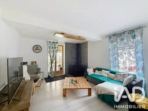 Maison de village à La Chapelle-sur-Oreuse (89260)