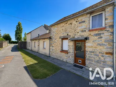 Maison traditionnelle à Villemaréchal (77710)