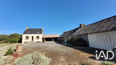 Maison traditionnelle à Roudouallec (56110)