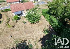 Detached house in Le Grand-Bourg (23240)
