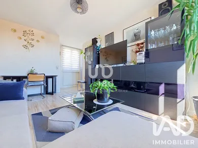 Apartment in Vitry-sur-Seine (94400)