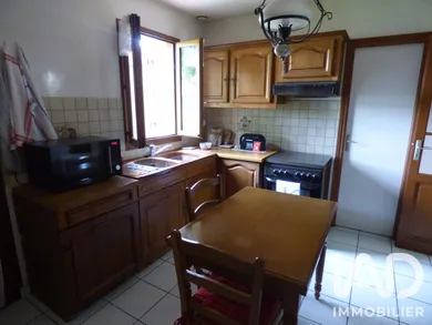 Detached house in Le Breuil (51210)