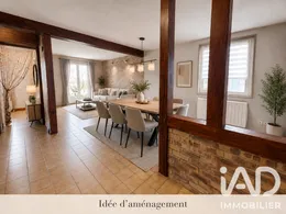 House in Nogent-le-Roi (28210)
