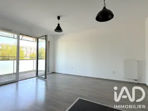 Studio à Neuville-en-Ferrain (59960)