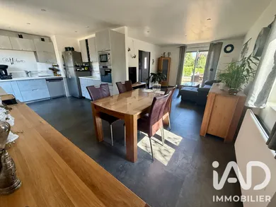 Maison à Vieux-Manoir (76750)