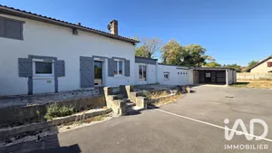 House in Somme-Vesle (51460)